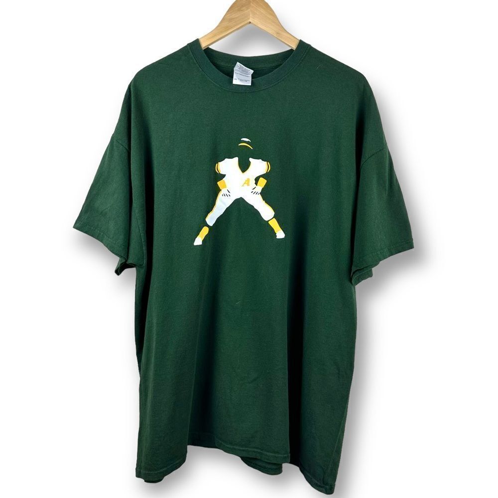 Gildan Oakland Athletics mens T-shirt size XXL